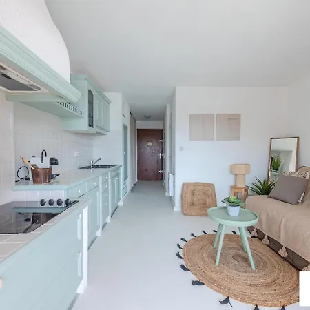 L'athlantis - Cosy With Terrace And Parking Apartment