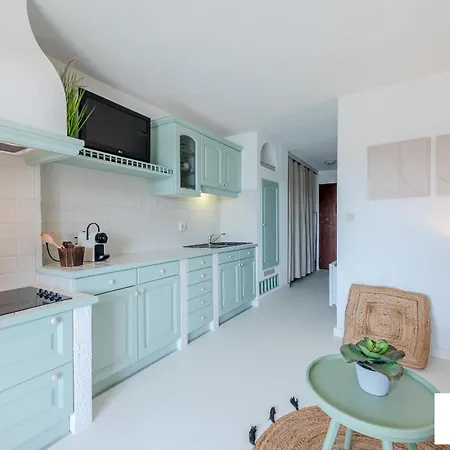 L'athlantis - Cosy With Terrace And Parking *